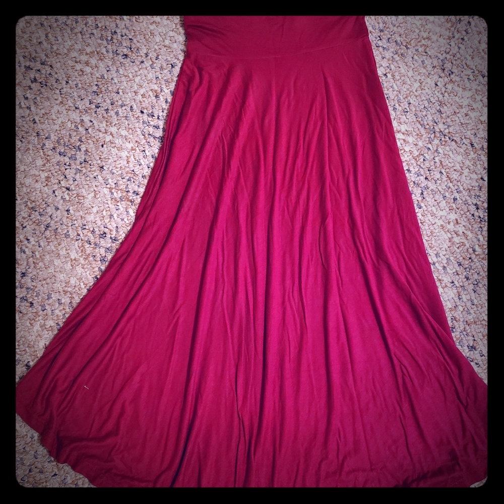 **Never Been Worn** Red Model Skirt